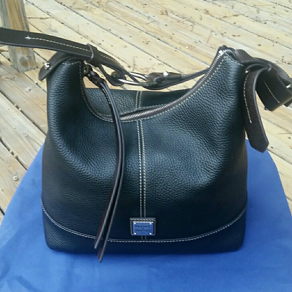 Dooney & Bourke